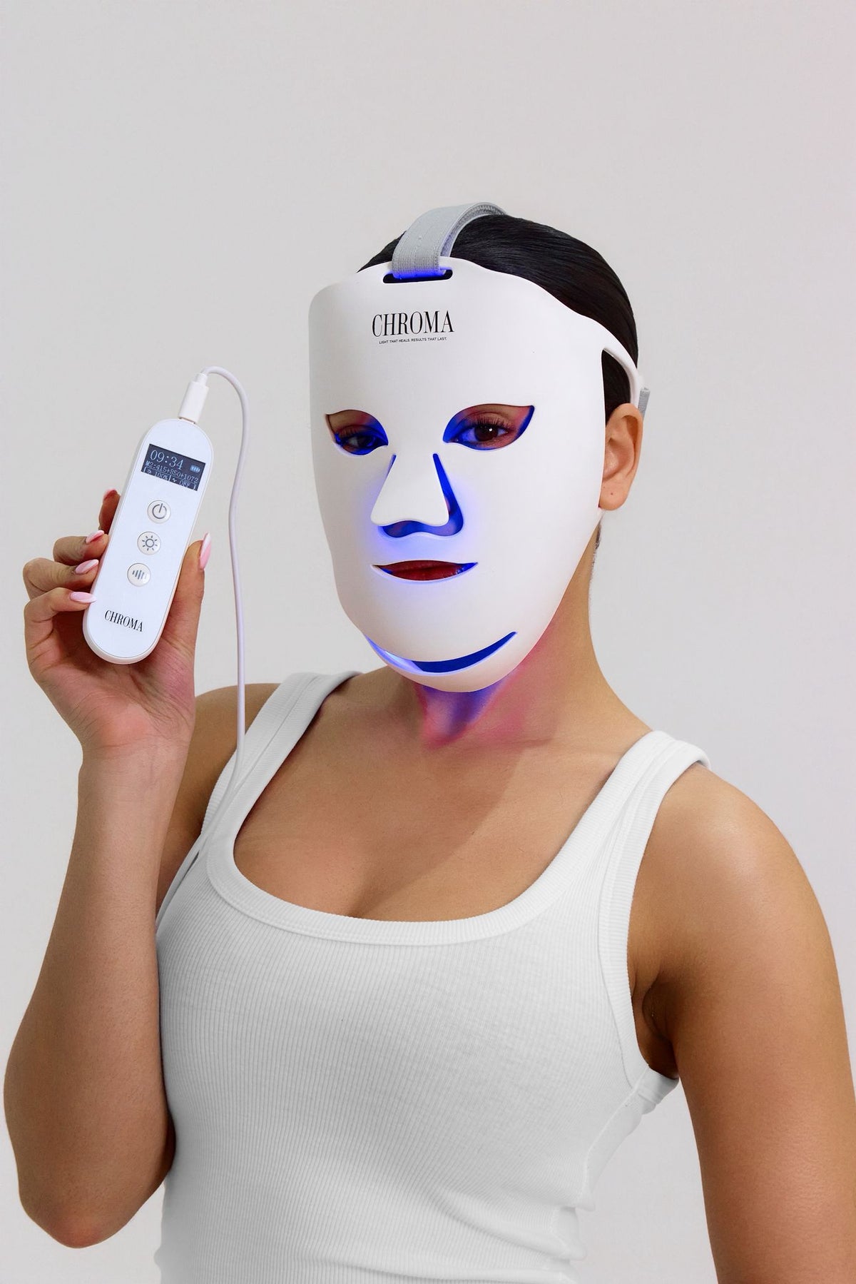 CHROMA Skin Tech Featured in the Daily Mail: The Power of Red Light Therapy for Sensitive Skin